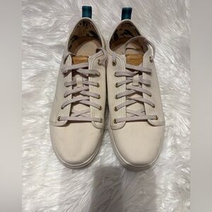 TOMS Women's  Lace-Up Sneakers